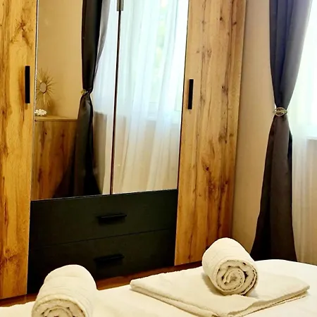 Fresh & Cozy Flat Near Cathedral Apartment